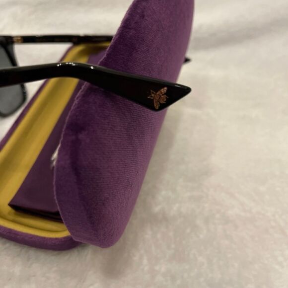 Gucci sunglasses